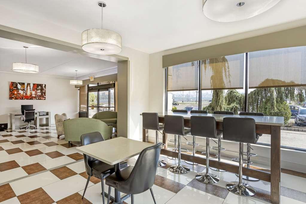 Comfort Inn Edgewater on Hudson River Interior foto